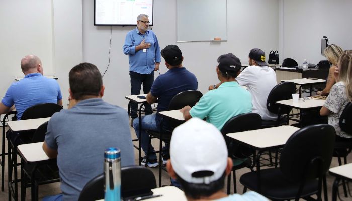  Reciclagem de condutores terá carga horária aprimorada sem alteração de custos no Paraná 